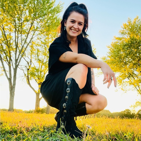 Meet your Posher, Georgia - Picture 4 of 5